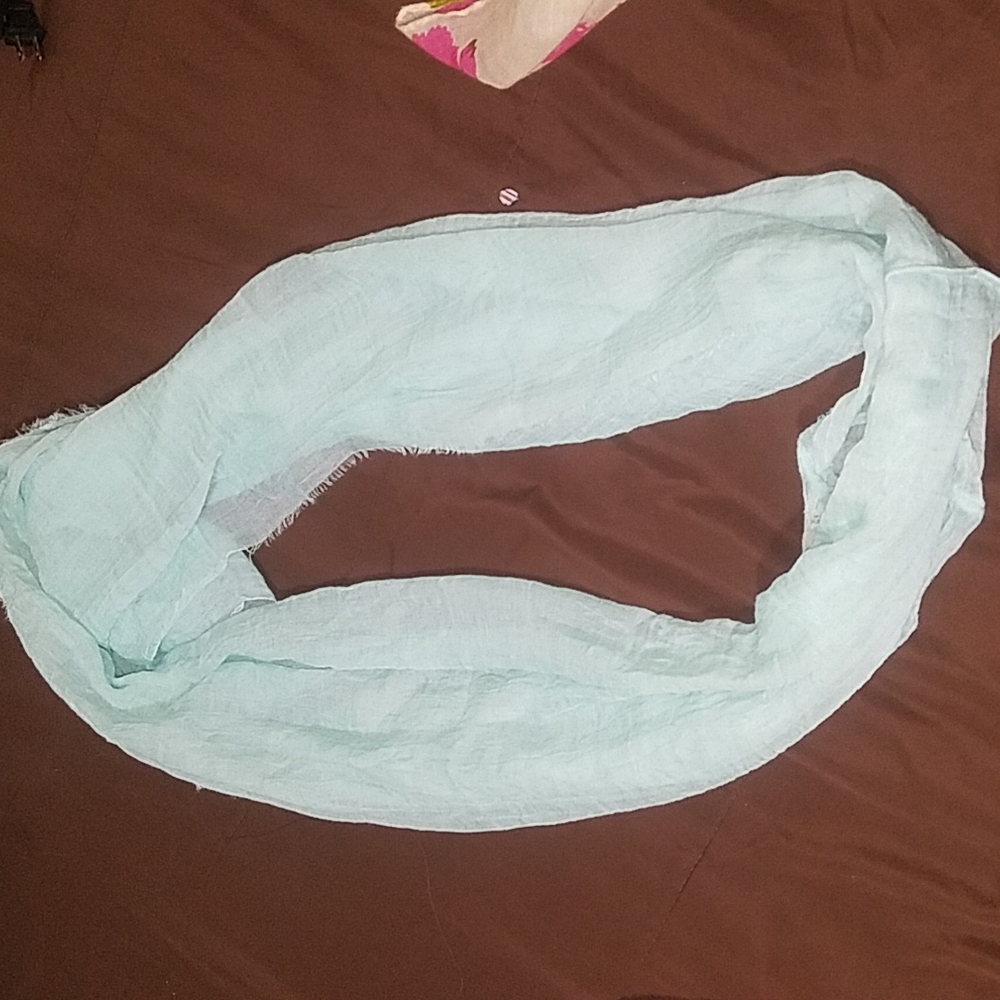Scarf bundle - Picture 2 of 4